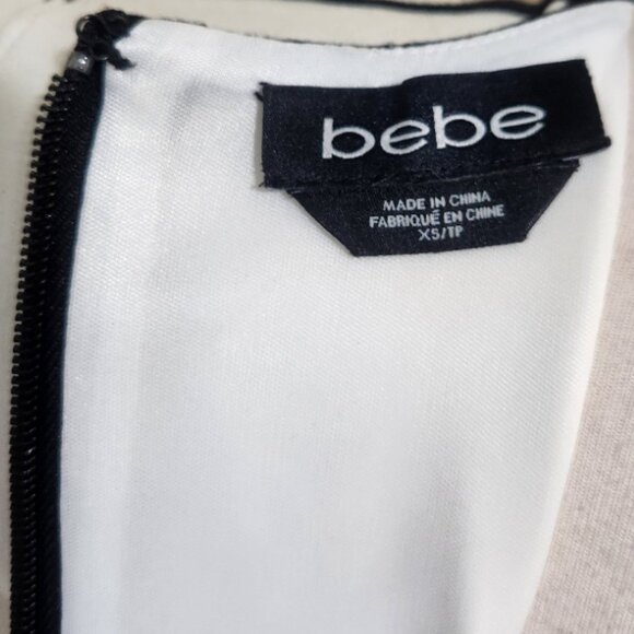 💥SHOWSTOPPER!💥Colorblock Bodycon Trimmed Mini Dress in Ivory & Black - Picture 15 of 16